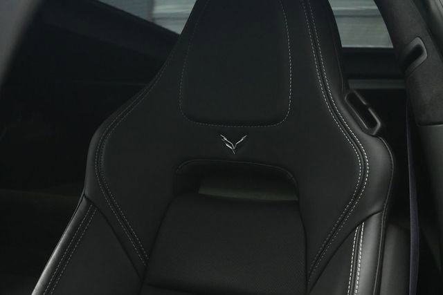 Used 2015 Chevrolet Corvette Z06 w/ 3LZ Preferred Equipment Group RWD image 37