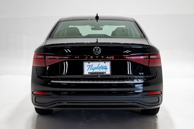 Used 2025 Volkswagen Jetta SE w/ Sunroof Package FWD image 27