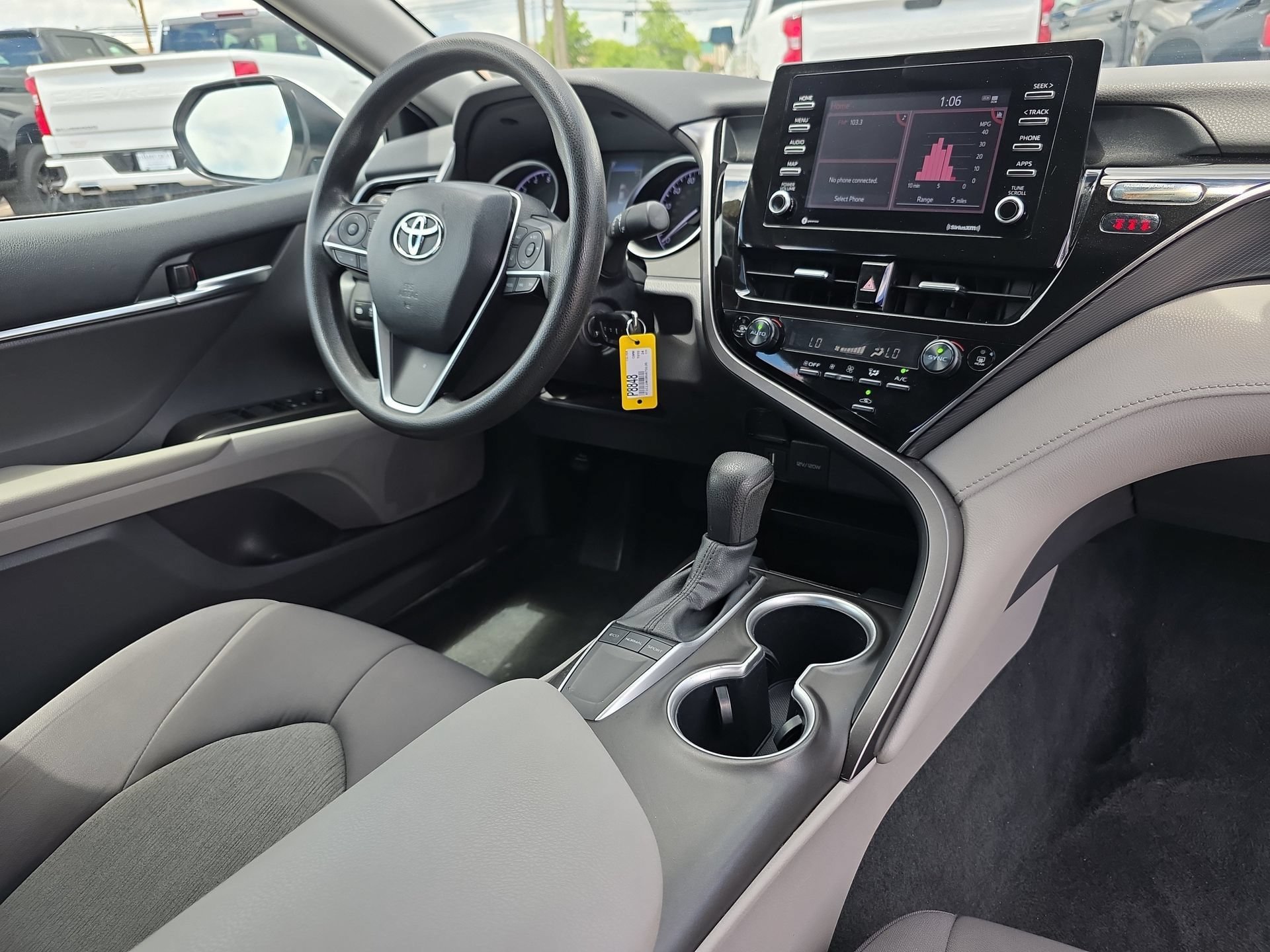 Used 2024 Toyota Camry LE FWD image 16