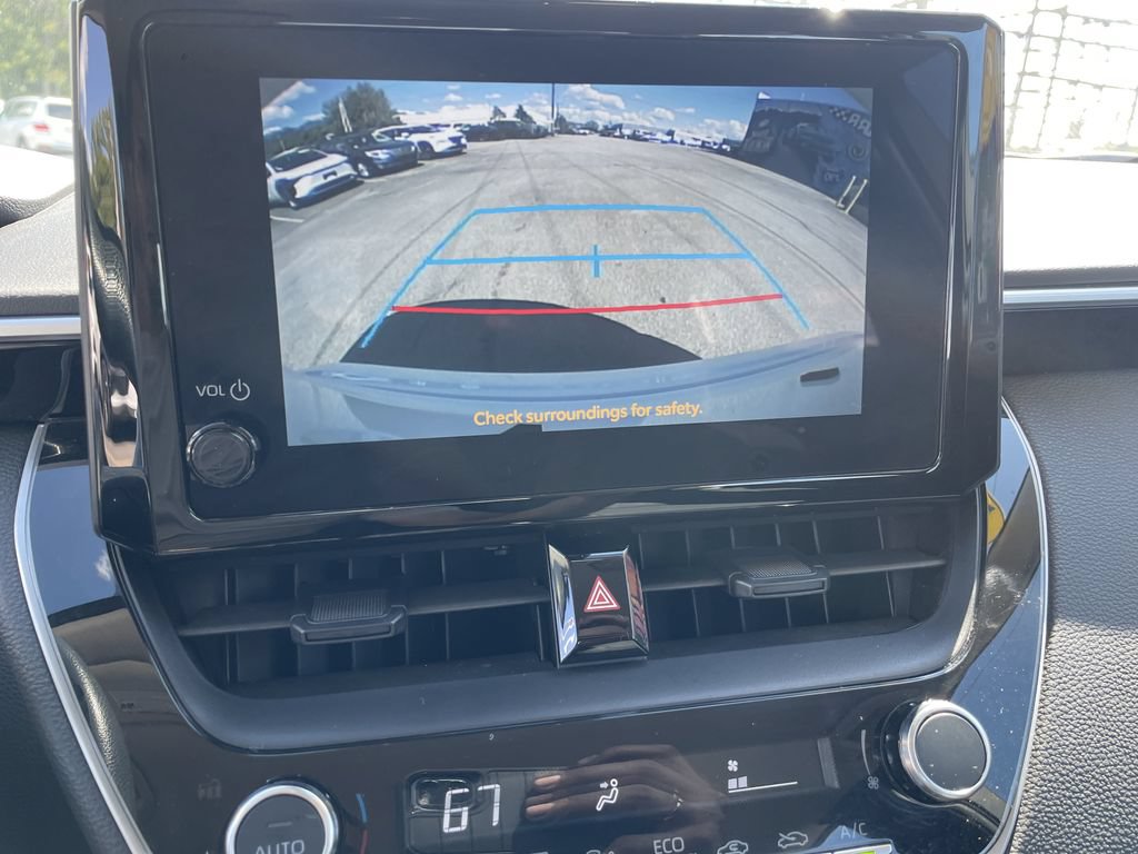 Used 2024 Toyota Corolla LE FWD image 20