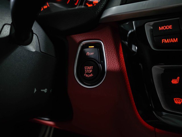 Used 2020 BMW 430i Coupe w/ M Sport Package image 23