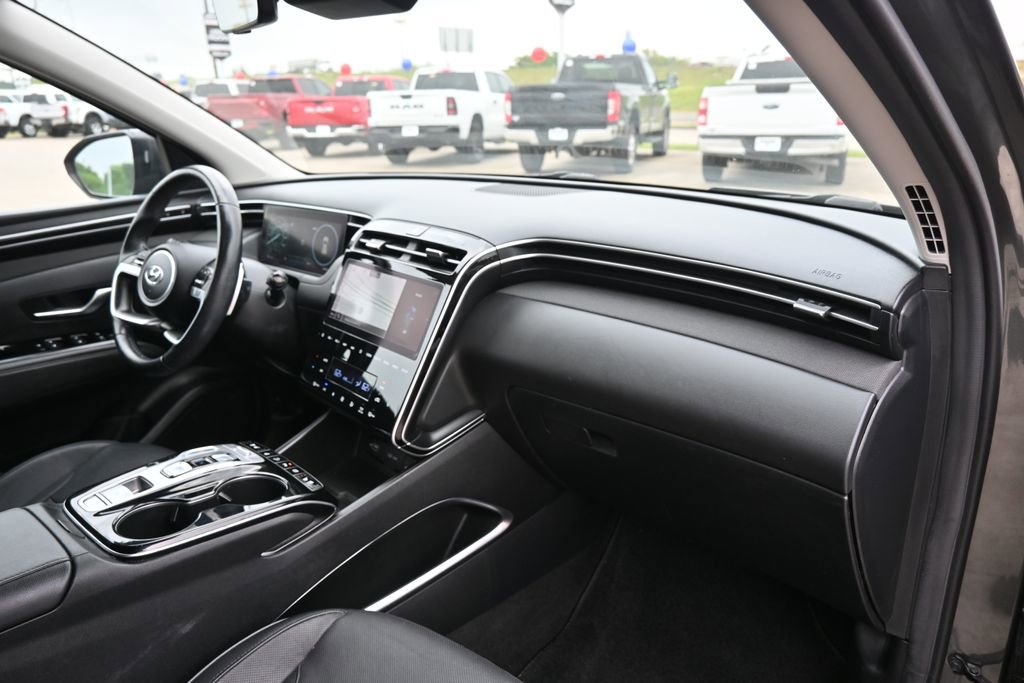 Used 2022 Hyundai Tucson Limited w/ Cargo Package image 22