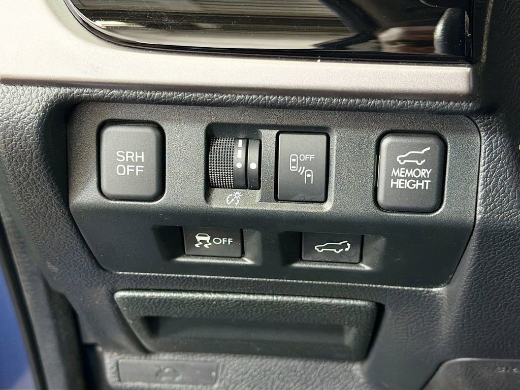 Used 2018 Subaru Forester 2.5i Touring w/ Popular Package #2 AWD/4WD image 12
