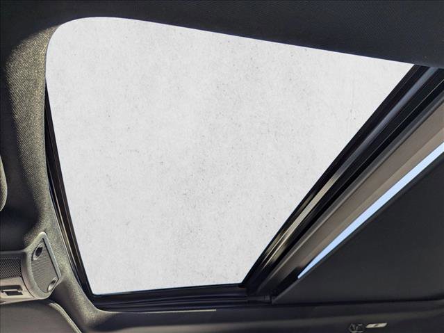 Used 2020 Ford F150 Platinum w/ Equipment Group 701A Luxury image 16