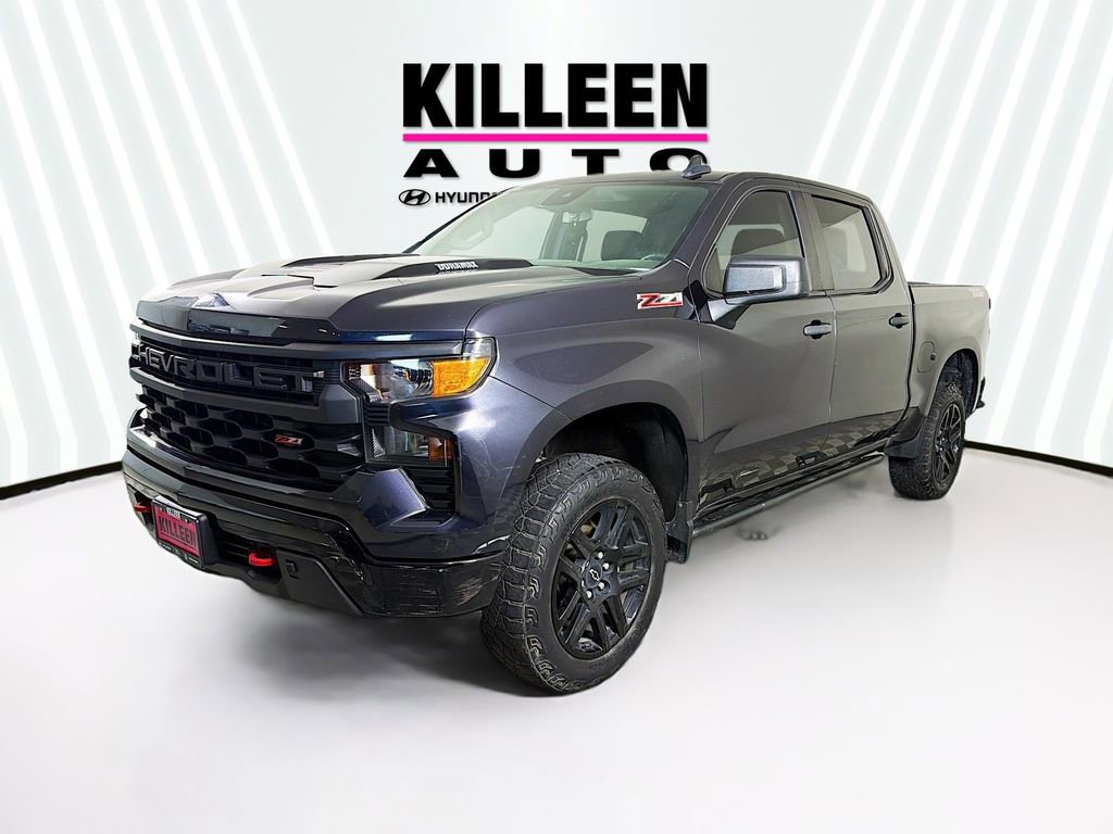 Used 2022 Chevrolet Silverado 1500 Custom Trail Boss AWD/4WD image 3