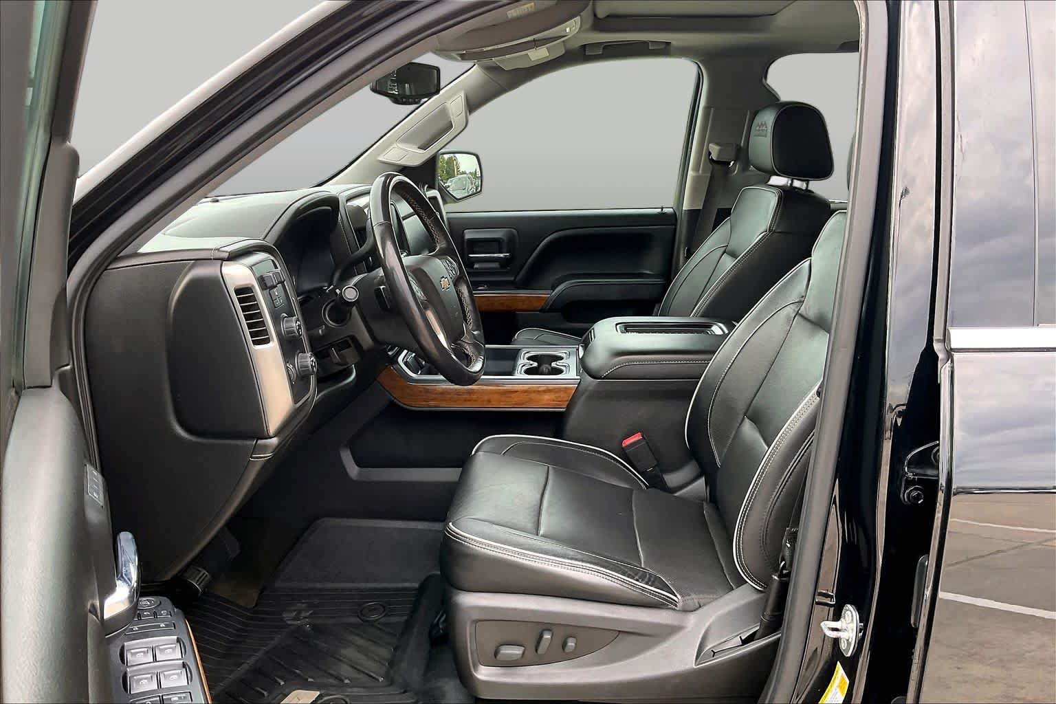 Used 2018 Chevrolet Silverado 1500 High Country AWD/4WD image 8