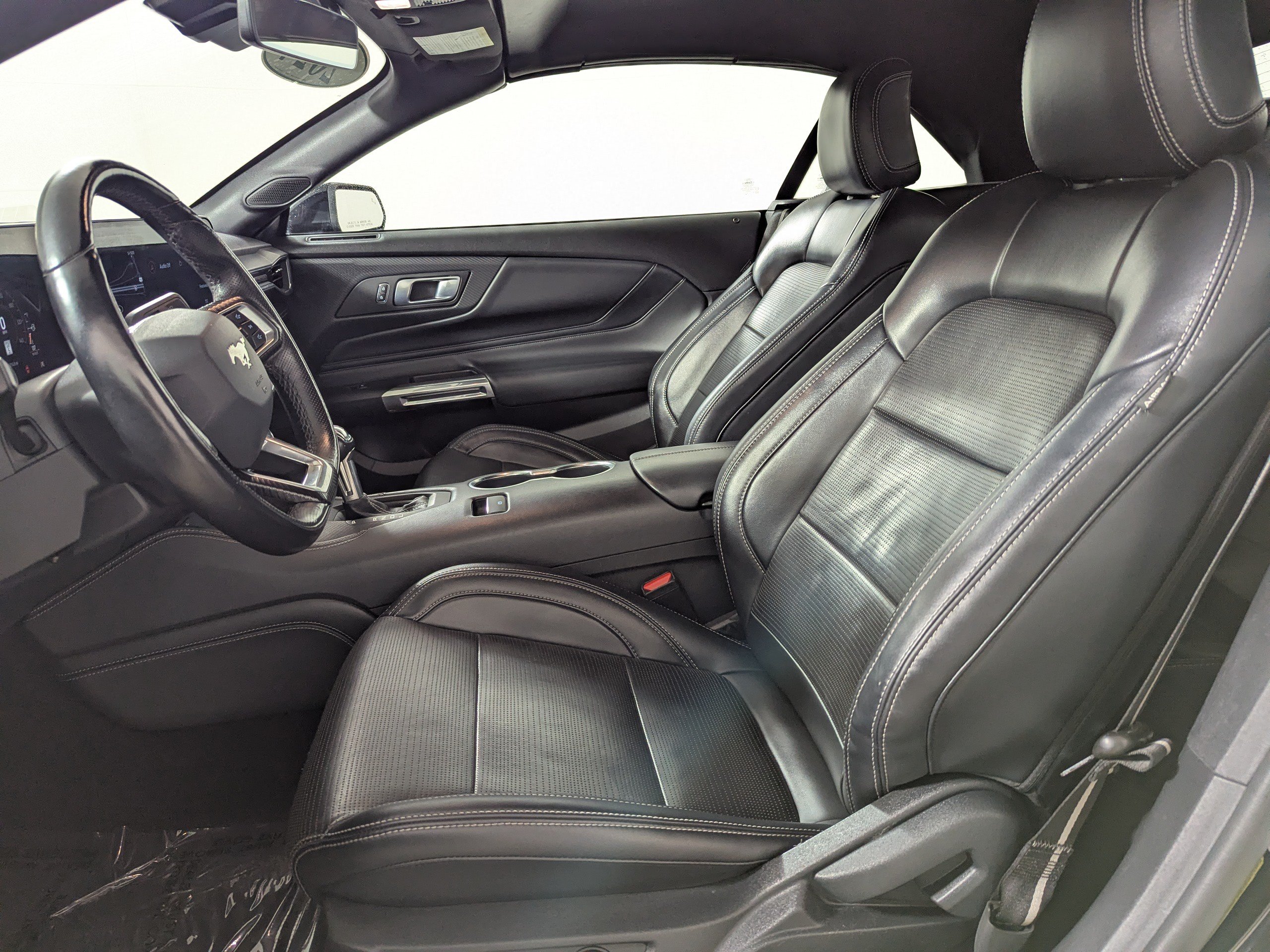 Used 2024 Ford Mustang Premium RWD image 19