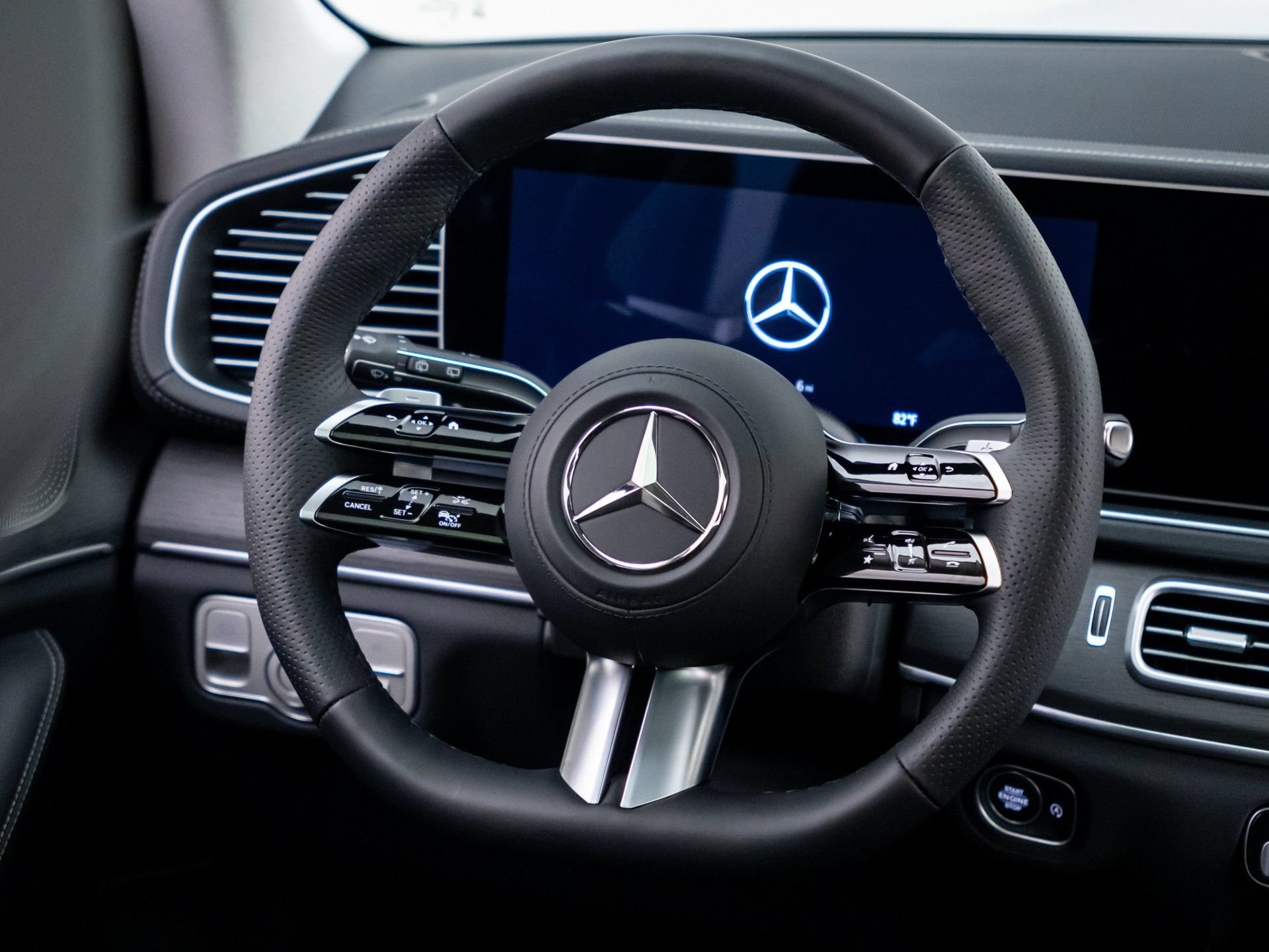 New 2026 Mercedes-Benz GLS 450 4MATIC image 11