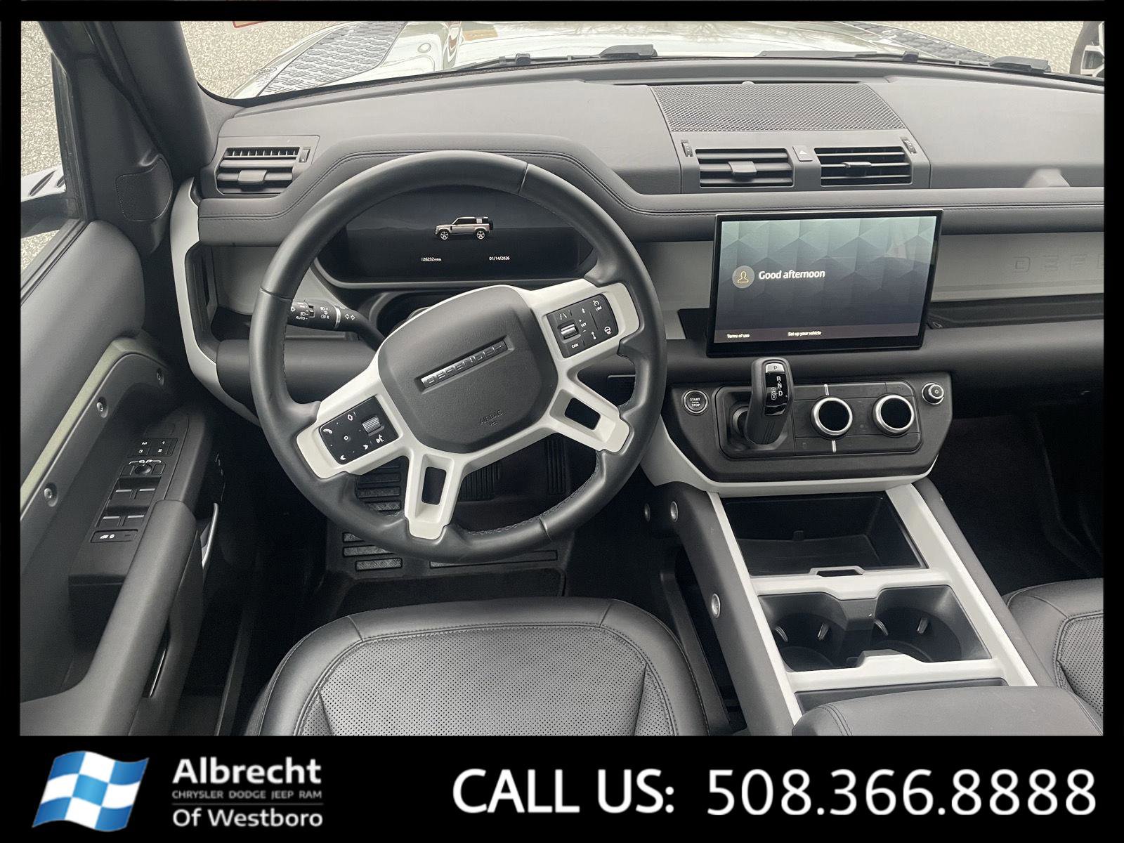 Used 2025 Land Rover Defender 110 S image 24