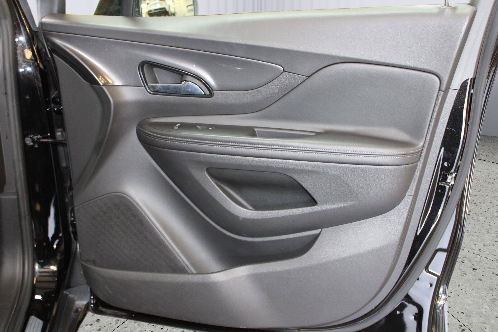 Used 2019 Buick Encore Essence w/ Safety Package II FWD image 37
