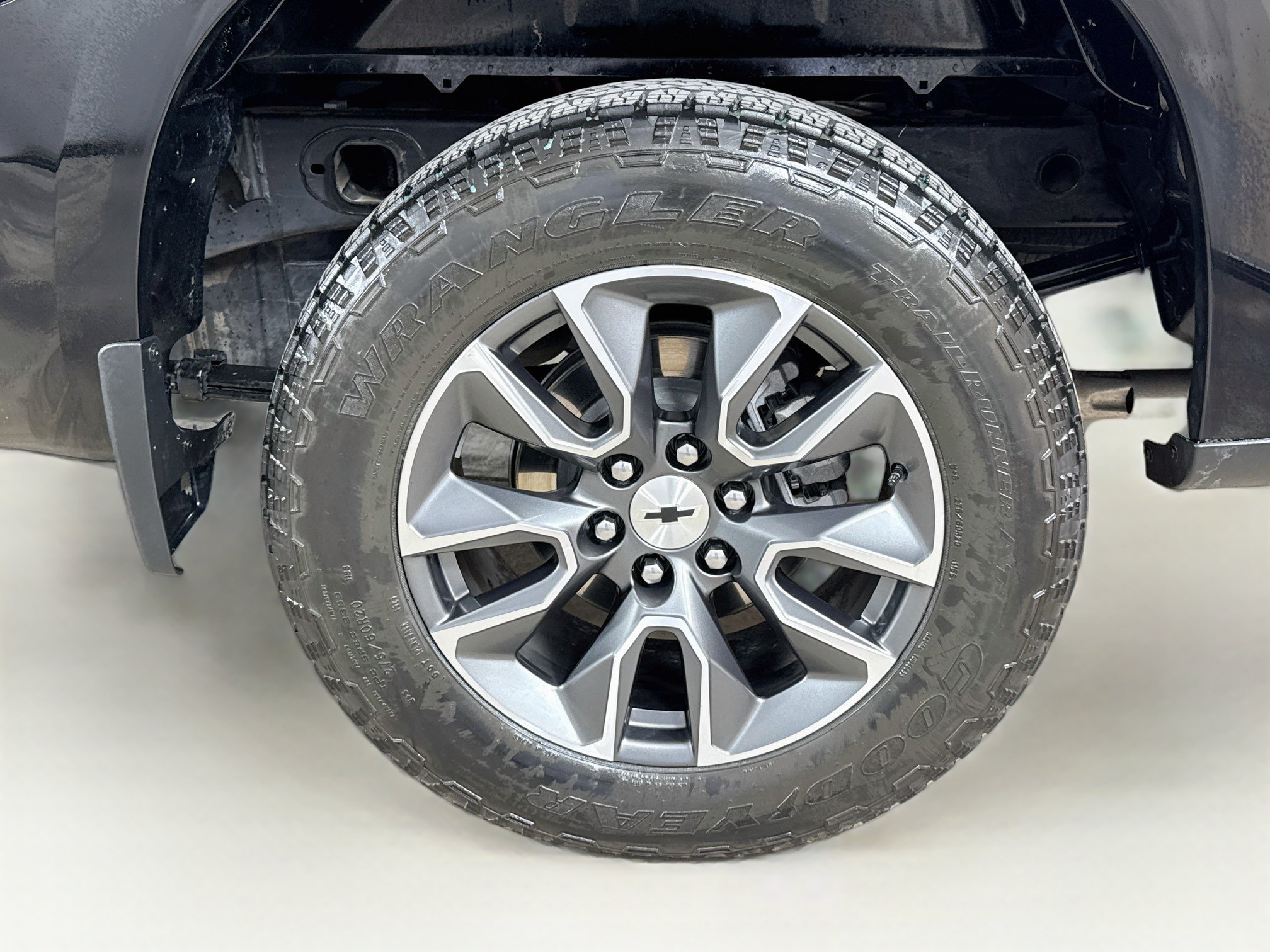 Used 2024 Chevrolet Silverado 1500 RST w/ Z71 Off-Road Package AWD/4WD image 33