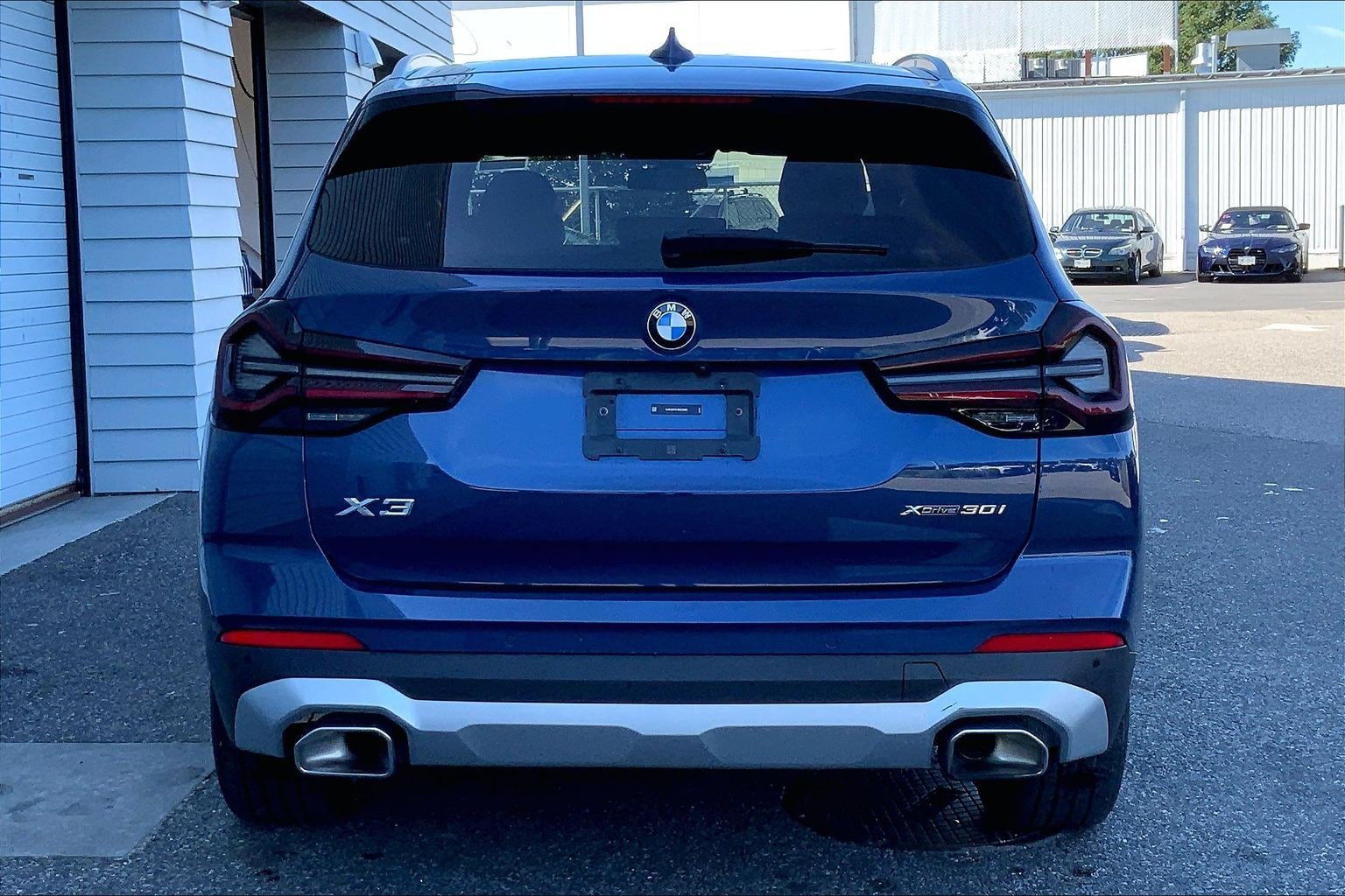 Used 2024 BMW X3 xDrive30i w/ Convenience Package AWD/4WD image 6