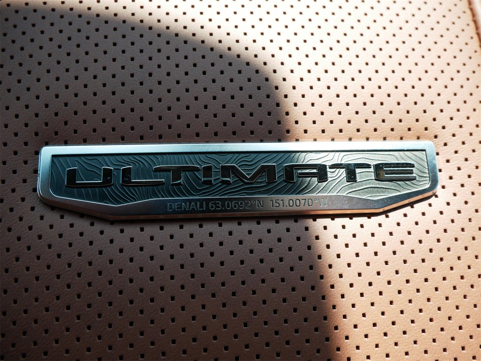 New 2026 GMC Sierra 3500 Denali Ultimate image 15