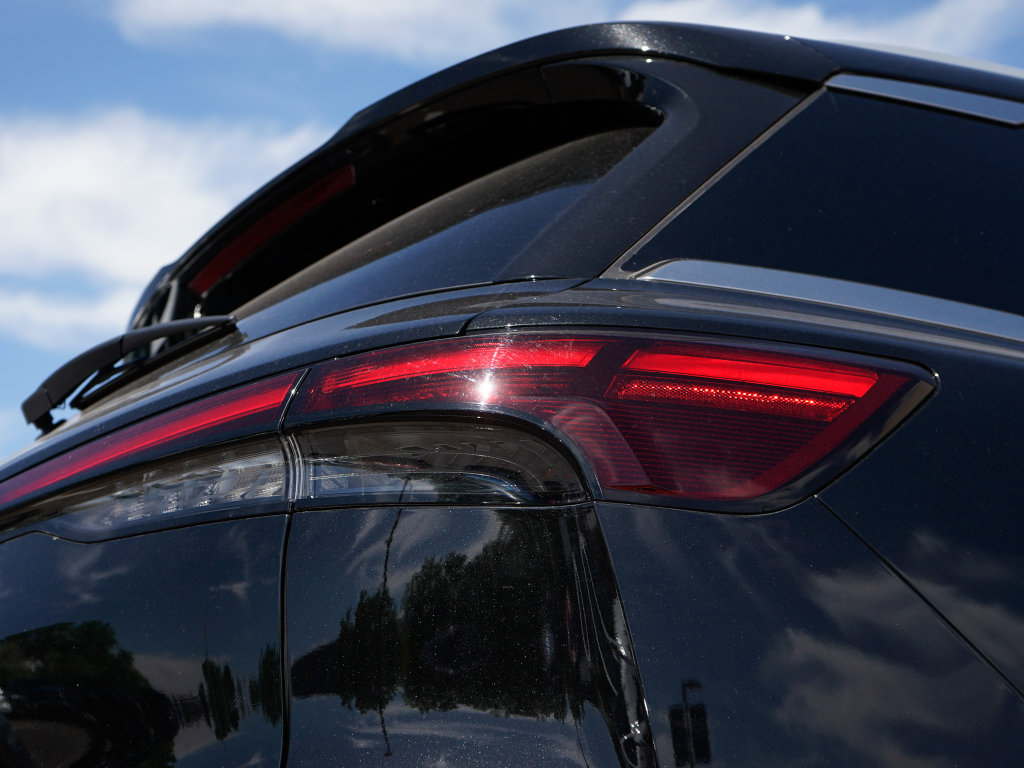 Used 2026 INFINITI QX60 Luxe w/ Cargo Package AWD/4WD image 10