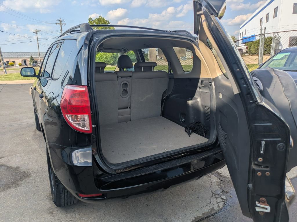 Used 2008 Toyota RAV4 4WD V6 image 9