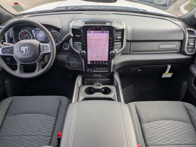 New 2026 RAM 3500 Big Horn AWD/4WD image 16