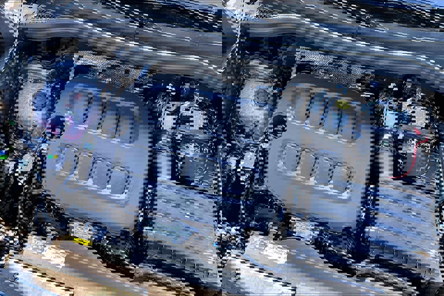 New 2026 Volkswagen Tiguan SE R-Line FWD image 17