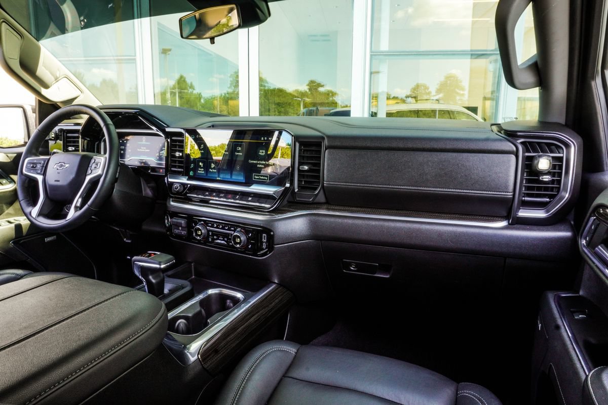Used 2024 Chevrolet Silverado 1500 RST w/ All Star Edition Plus AWD/4WD image 18