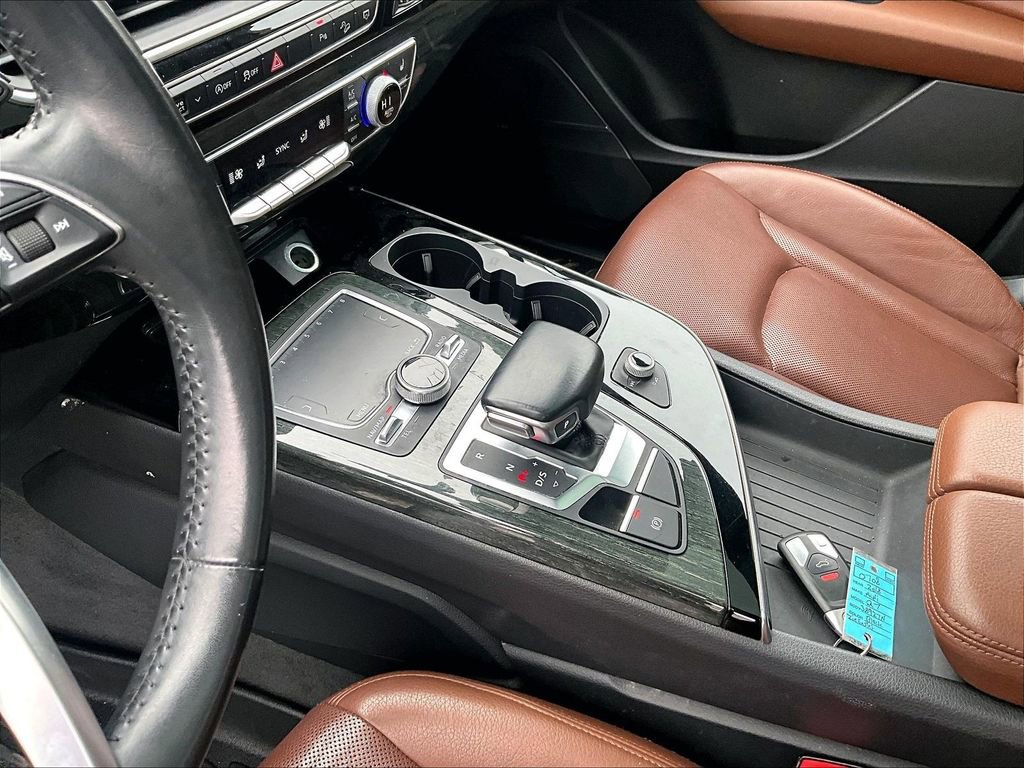 Used 2018 Audi Q7 3.0T Prestige w/ Prestige Package image 12