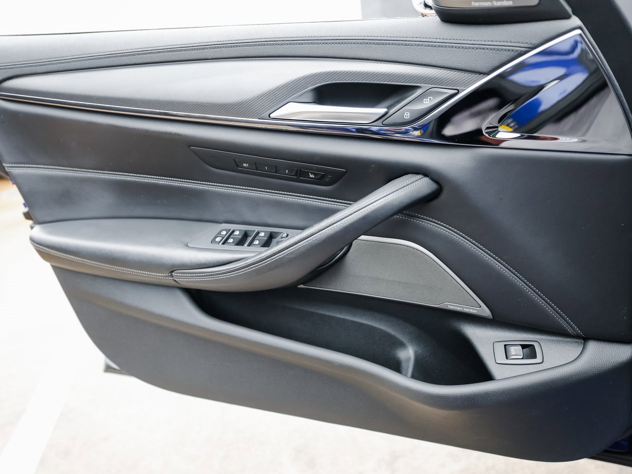 Used 2021 BMW M5 w/ Competition Package image 23