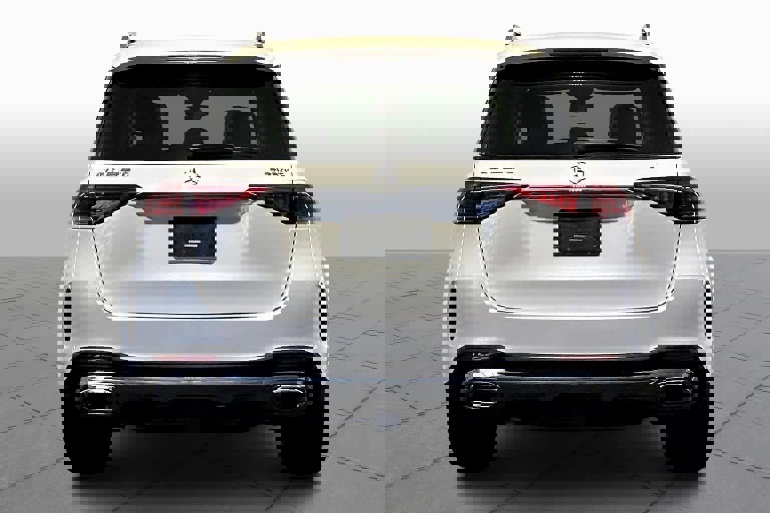 Used 2023 Mercedes-Benz GLE 350 4MATIC image 5