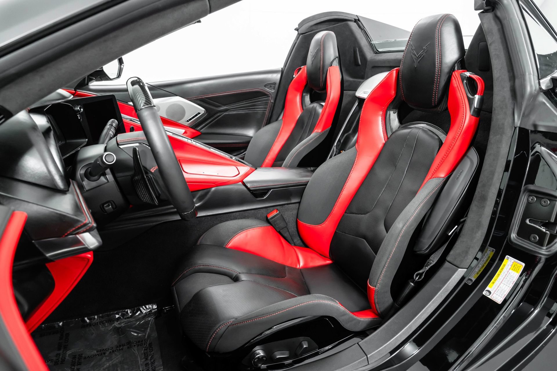 Used 2024 Chevrolet Corvette Z06 RWD image 4