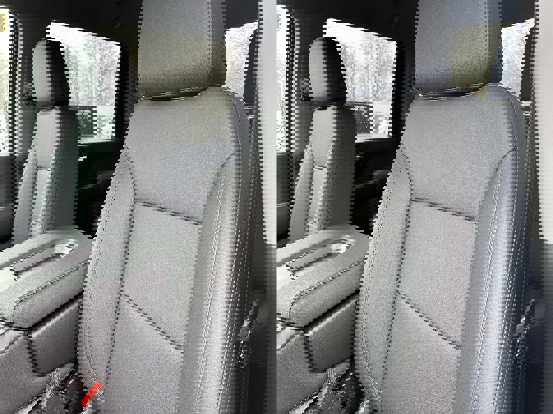 New 2026 GMC Sierra 2500 Pro w/ Convenience Package image 11