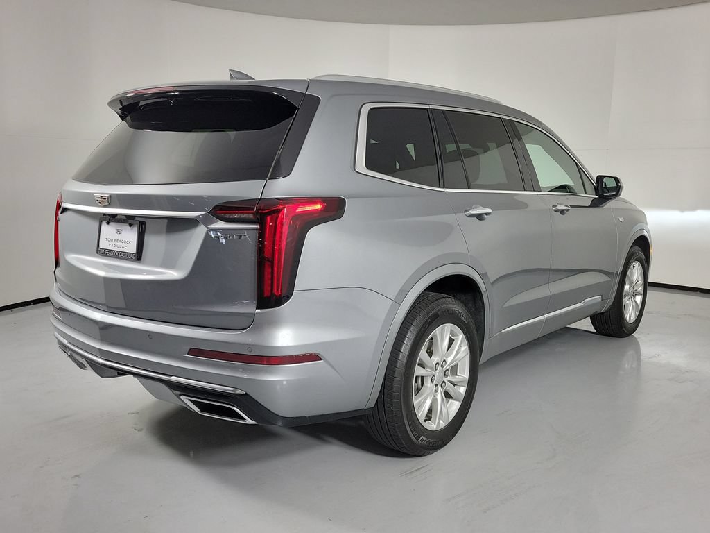 Certified 2024 Cadillac XT6 Luxury w/ LPO, Floor Liner Package FWD image 3