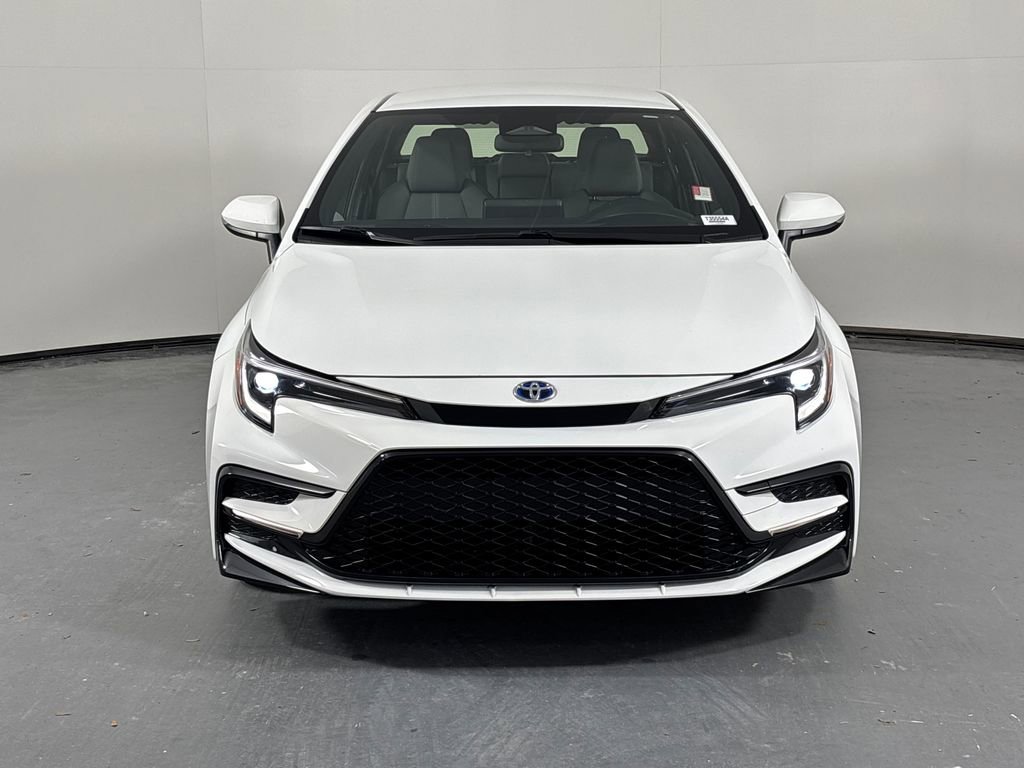 Certified 2024 Toyota Corolla SE image 2