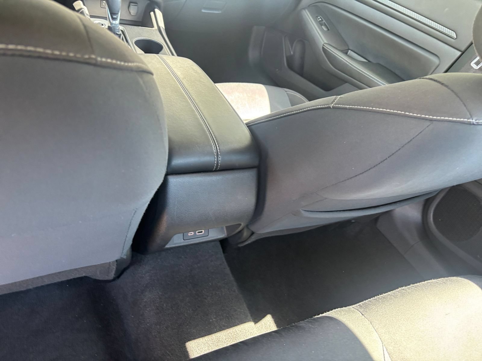 Used 2025 Nissan Altima 2.5 SV FWD image 23