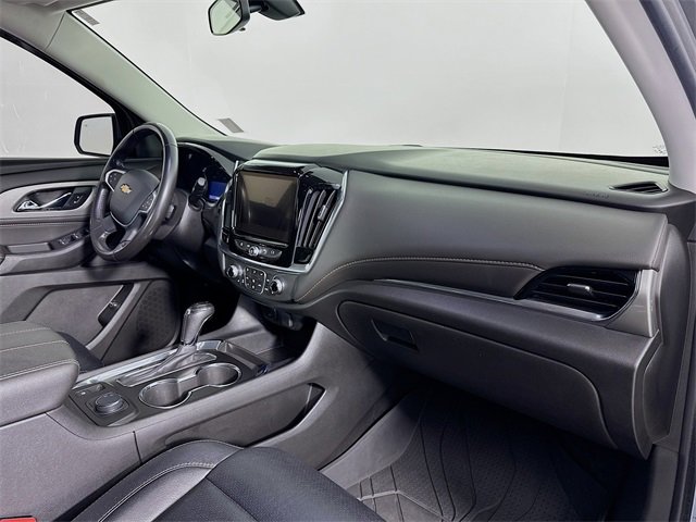Used 2020 Chevrolet Traverse LT image 30