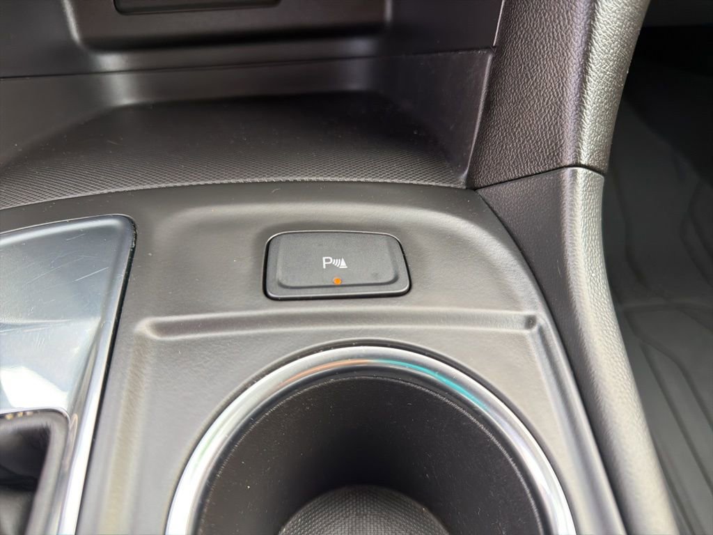 Certified 2024 Chevrolet Equinox LT w/ LPO, Floor Liner Package FWD image 29