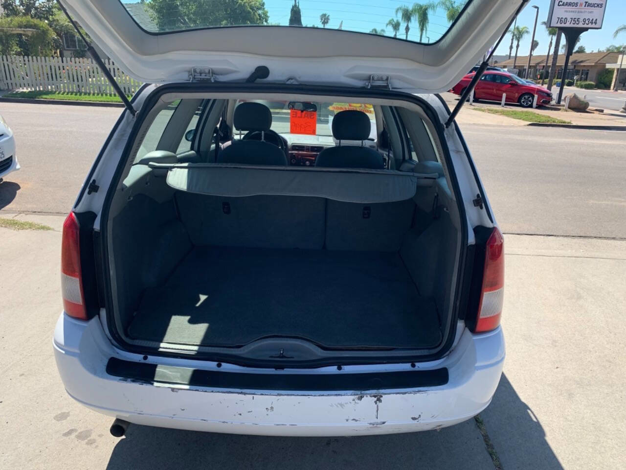 Used 2005 Ford Focus SE FWD image 17