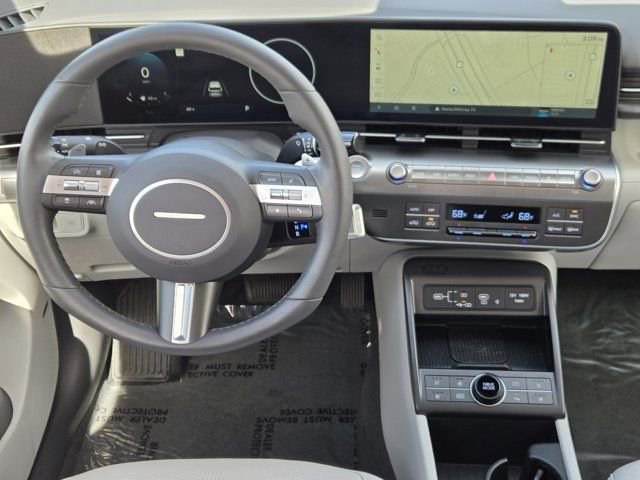 Certified 2025 Hyundai Kona Limited image 28