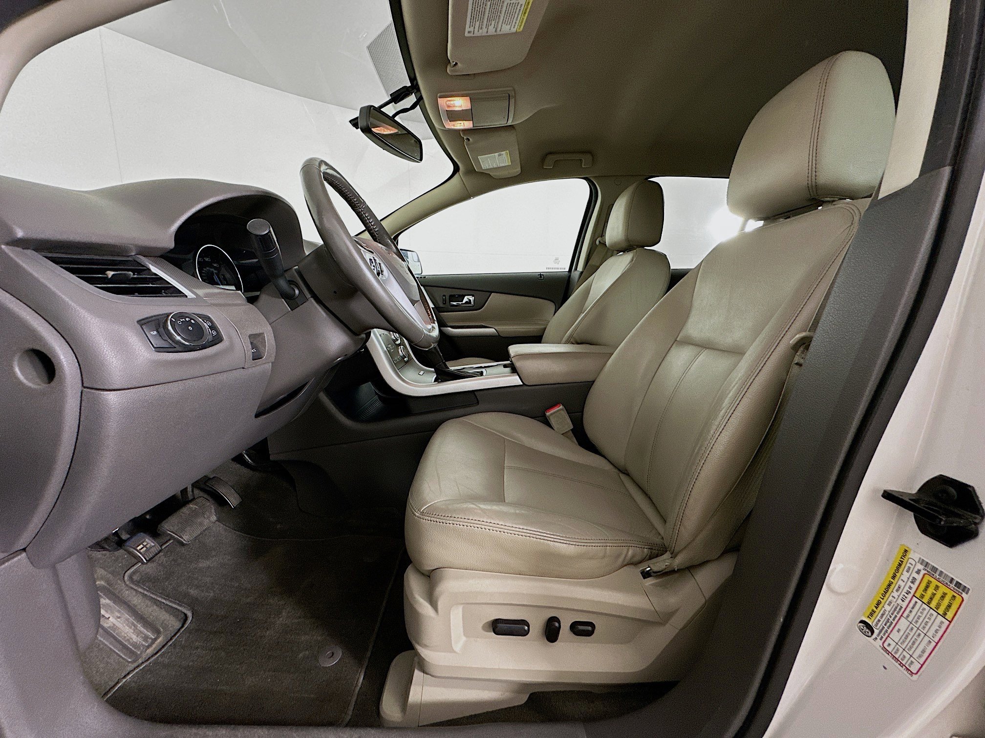 Used 2012 Ford Edge SEL image 13