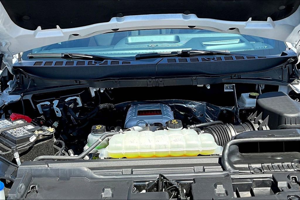 Used 2025 Ford F150 Raptor w/ Equipment Group 803A Raptor R AWD/4WD image 34