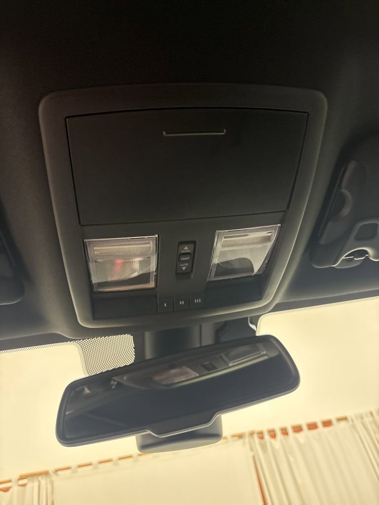 Used 2023 Dodge Challenger GT image 14