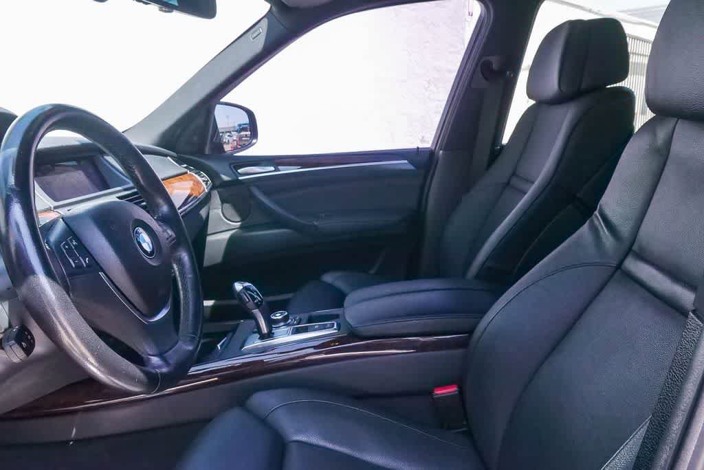 Used 2012 BMW X5 xDrive50i AWD/4WD image 17