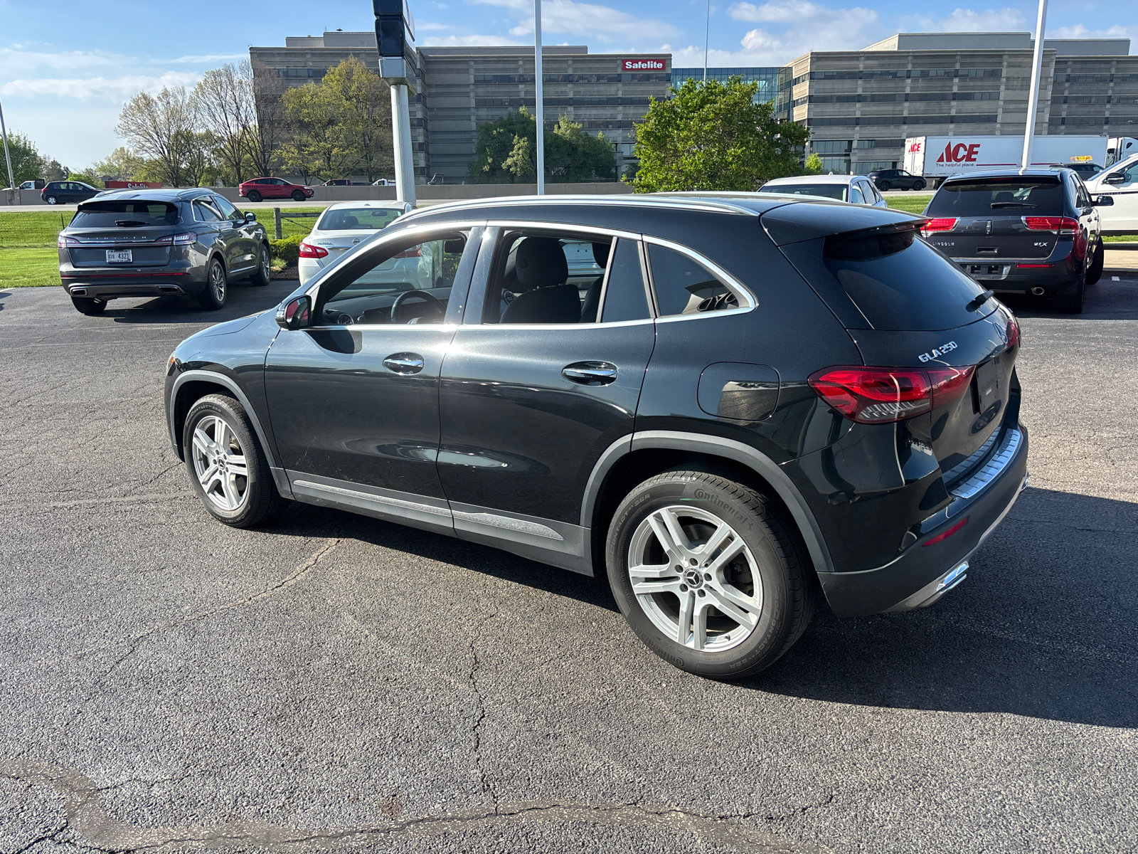 Used 2021 Mercedes-Benz GLA 250 4MATIC image 5