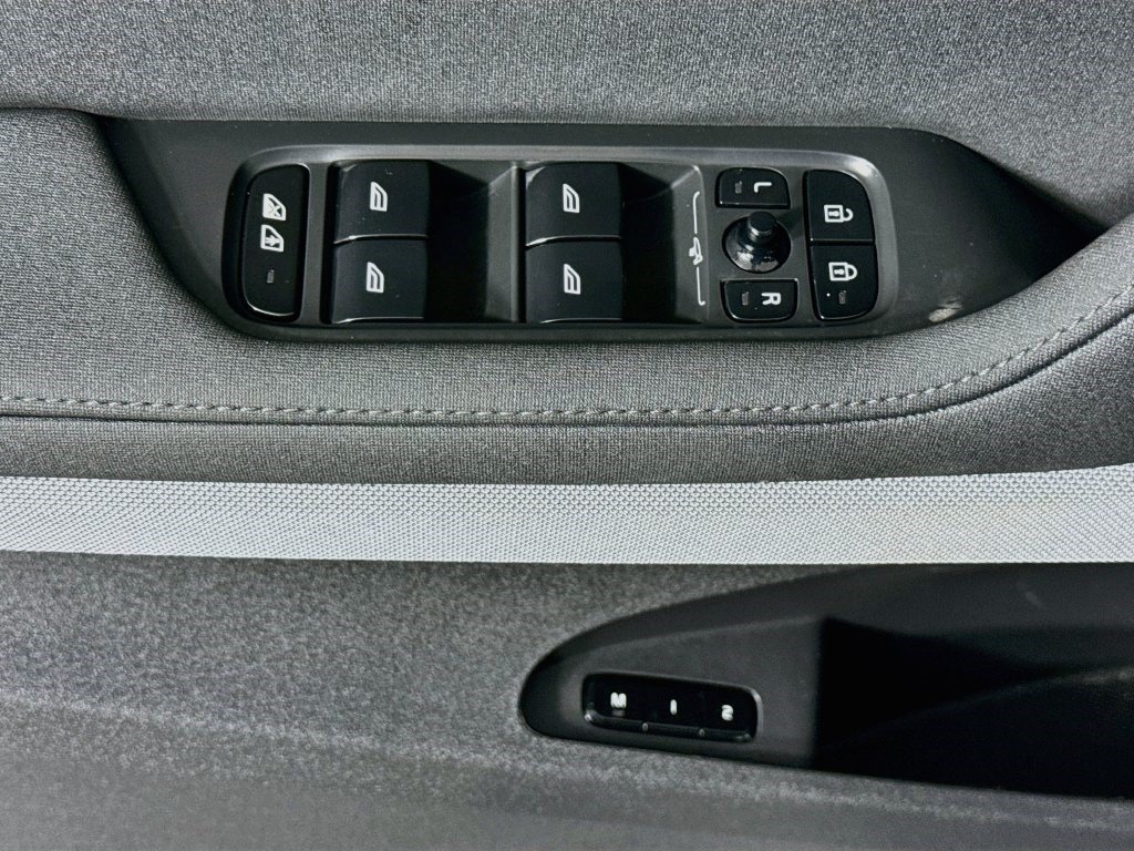 Used 2024 Polestar Polestar 2 AWD/4WD image 22