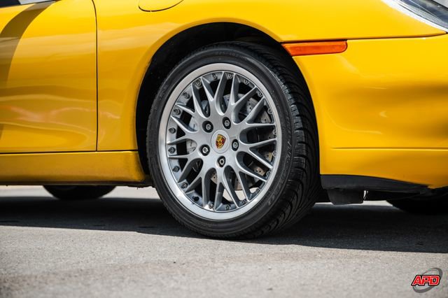 Used 2000 Porsche 911 Carrera 4 image 35