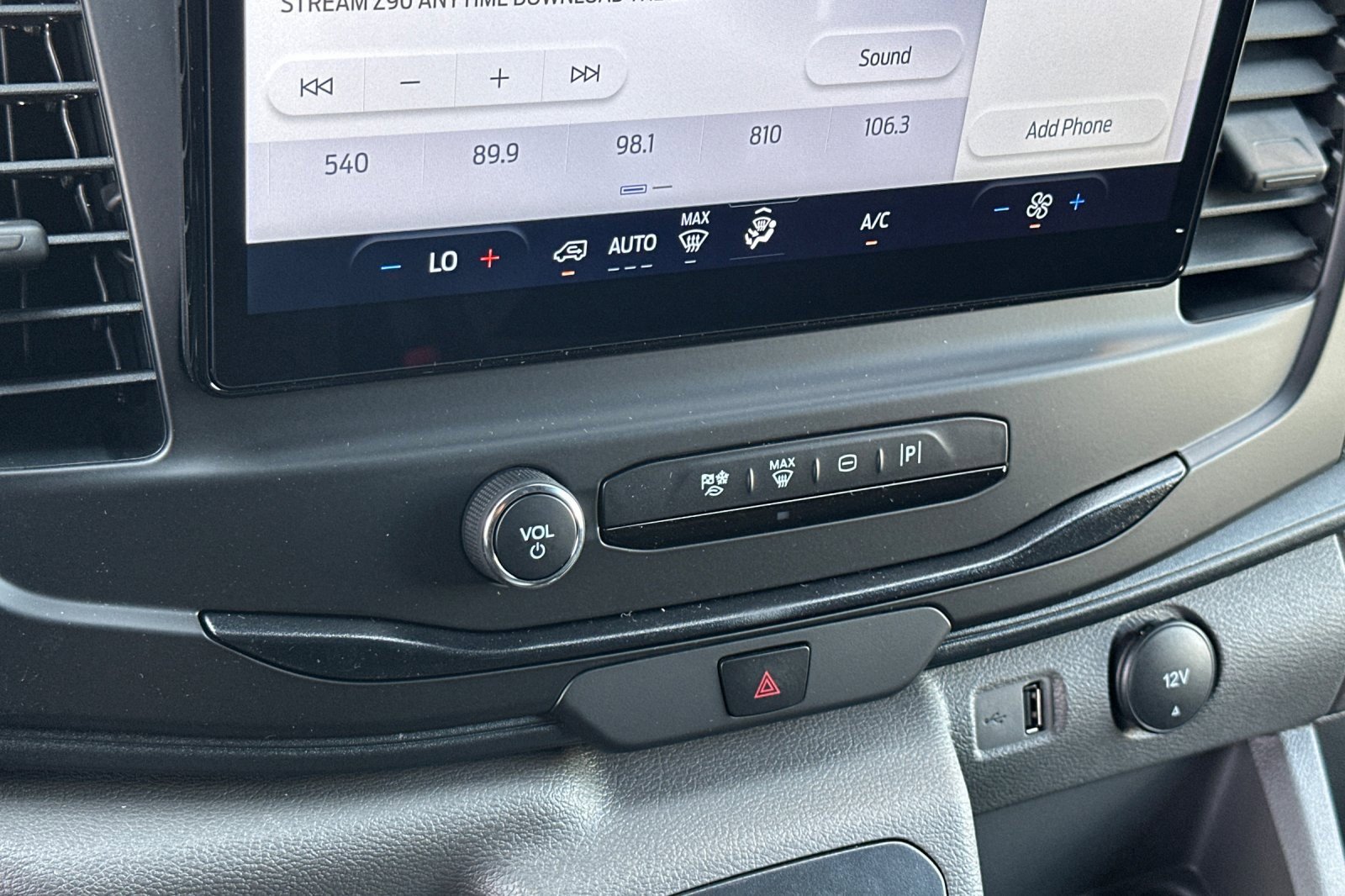 New 2026 Ford E-Transit 148 High Roof Extended image 16