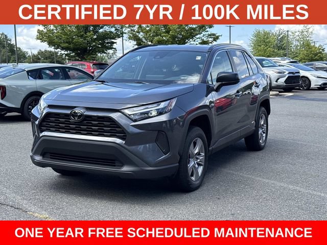 Used 2025 Toyota RAV4 LE AWD/4WD image 5