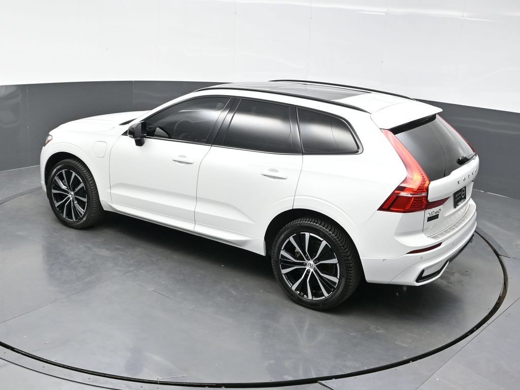 Used 2023 Volvo XC60 T8 Plus AWD/4WD image 37
