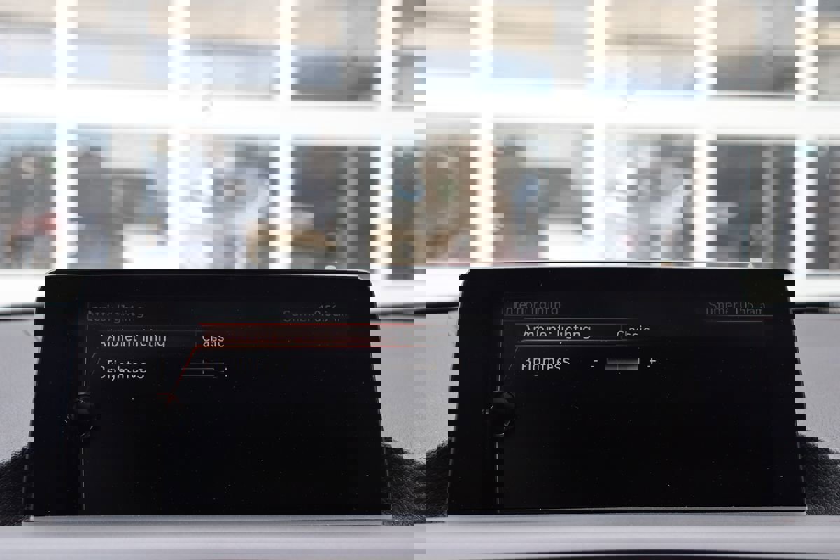 Used 2017 BMW 230i xDrive Coupe image 25