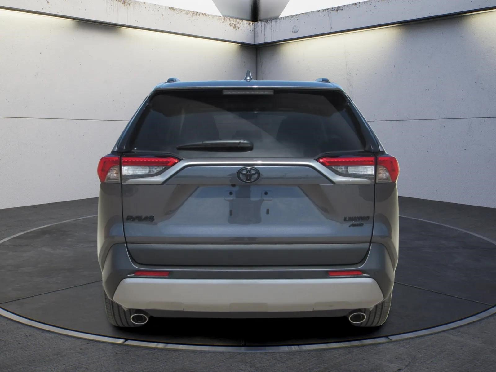 Used 2025 Toyota RAV4 Limited w/ Advanced Technology Package AWD/4WD image 7