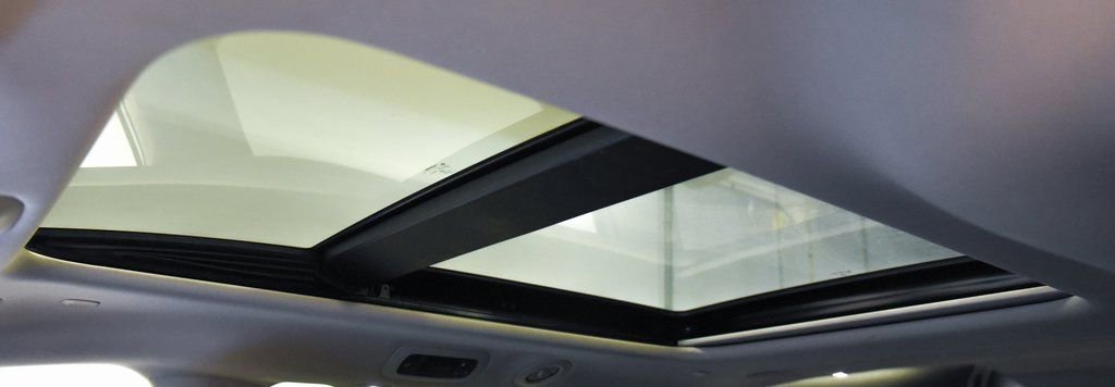 Used 2023 Chrysler Pacifica Limited image 33