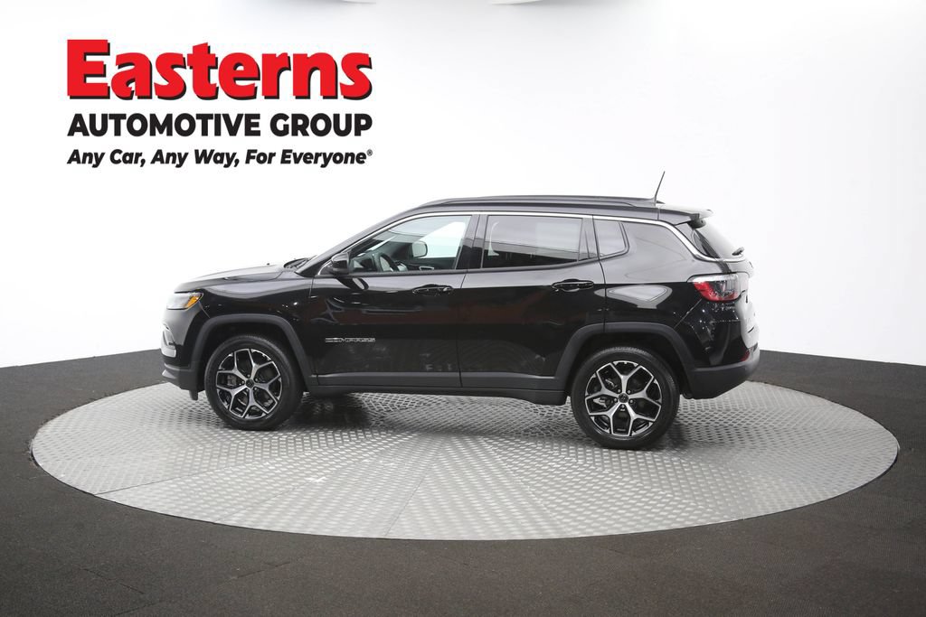 Used 2025 Jeep Compass Limited AWD/4WD image 60