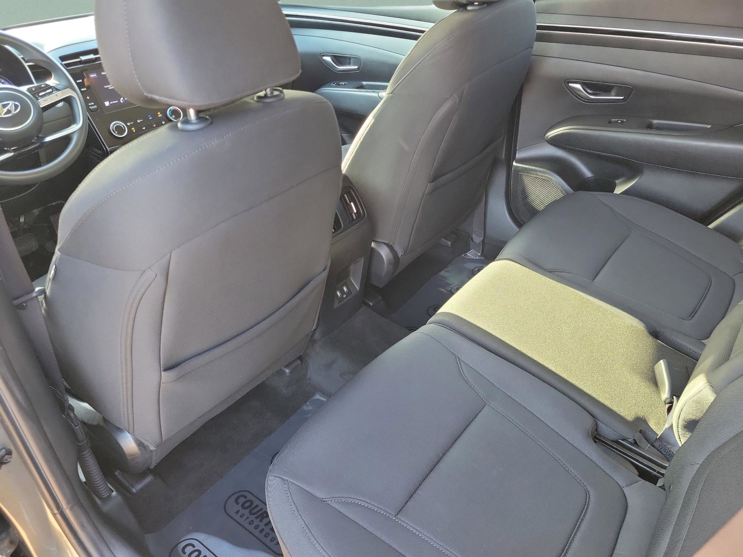 Certified 2022 Hyundai Tucson SEL FWD image 11