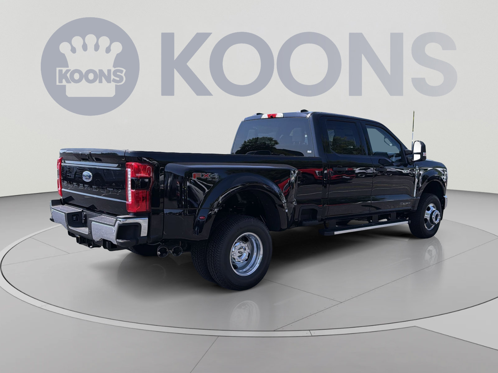 New 2026 Ford F350 XLT w/ 360-Degree Camera Package AWD/4WD image 7